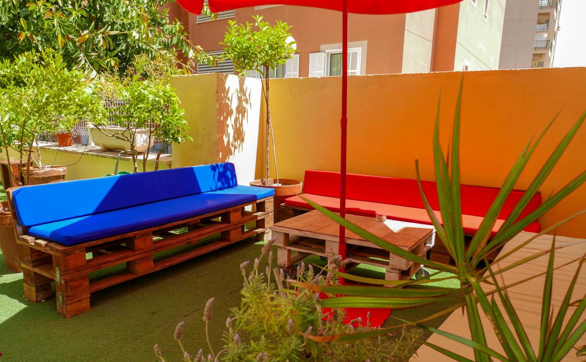 Port - Juvenil Hostal