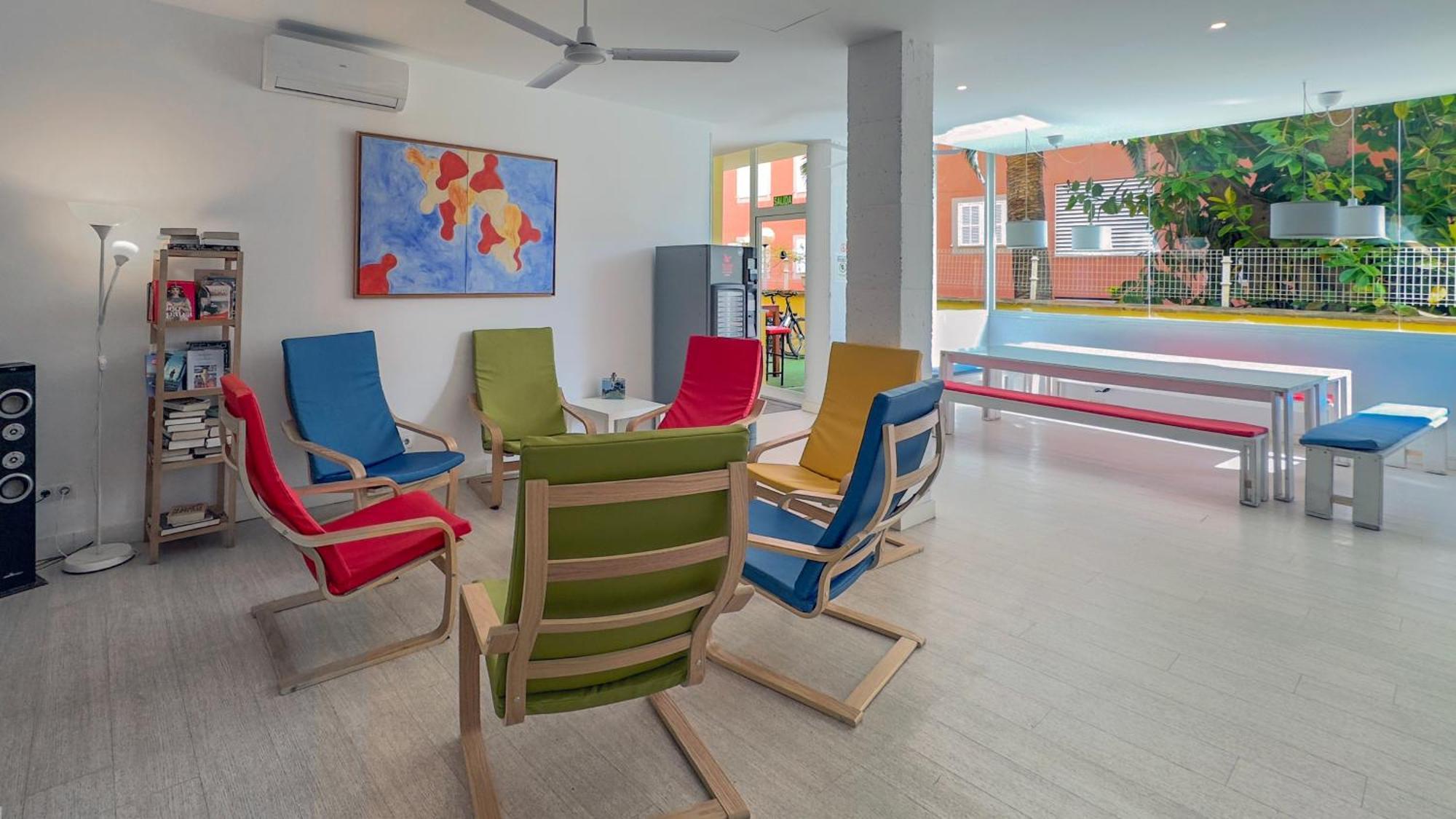 Hostal Port - Juvenil